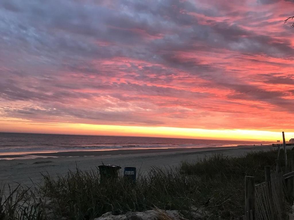 Fabulous Ocean Front Penthouse Condo Myrtle Beach Buitenkant foto